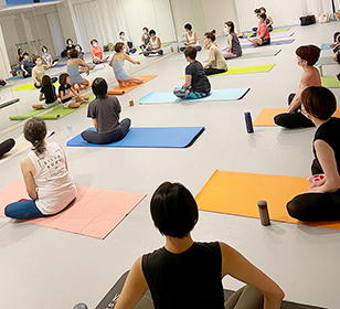 生徒の皆さんと楽しくレッスンしています7